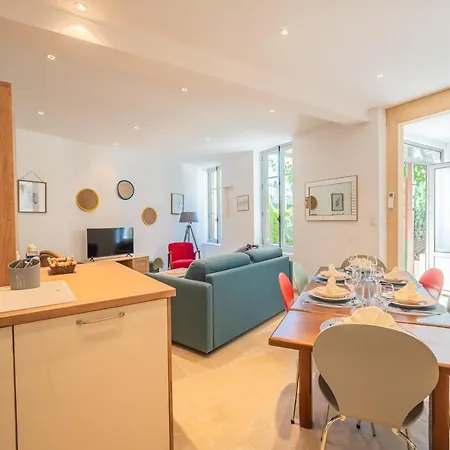 Le Bellevue ~ Parking ~ Climatisation Lägenhet