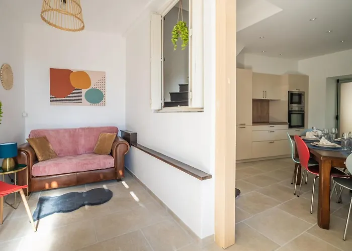 Le Bellevue ~ Parking ~ Climatisation דירה קרקסון