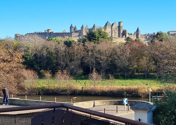 Le Bellevue ~ Parking ~ Climatisation * Carcassonne