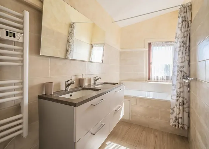 דירה Le Bellevue ~ Parking ~ Climatisation