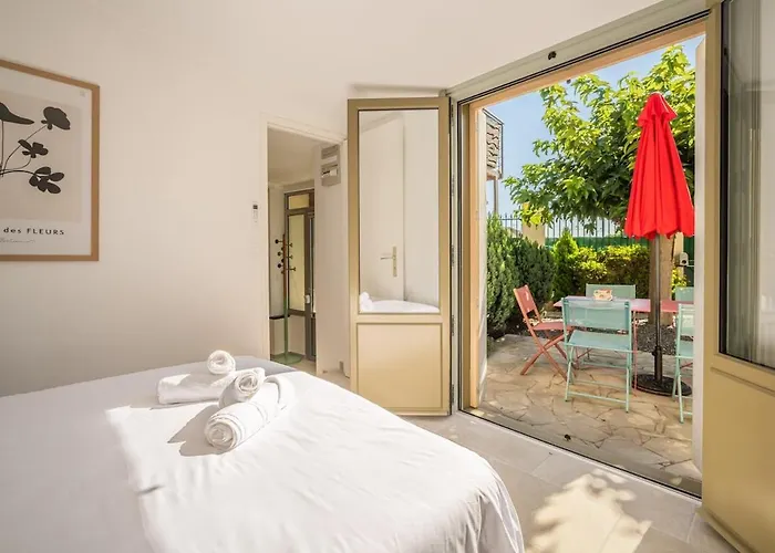 Le Bellevue ~ Parking ~ Climatisation